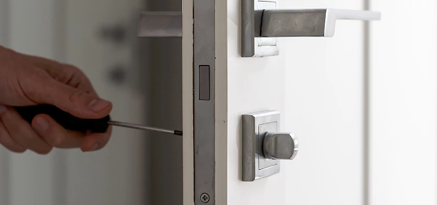 Key Programming Locksmith Open Now in Vernon Hills, Illinois